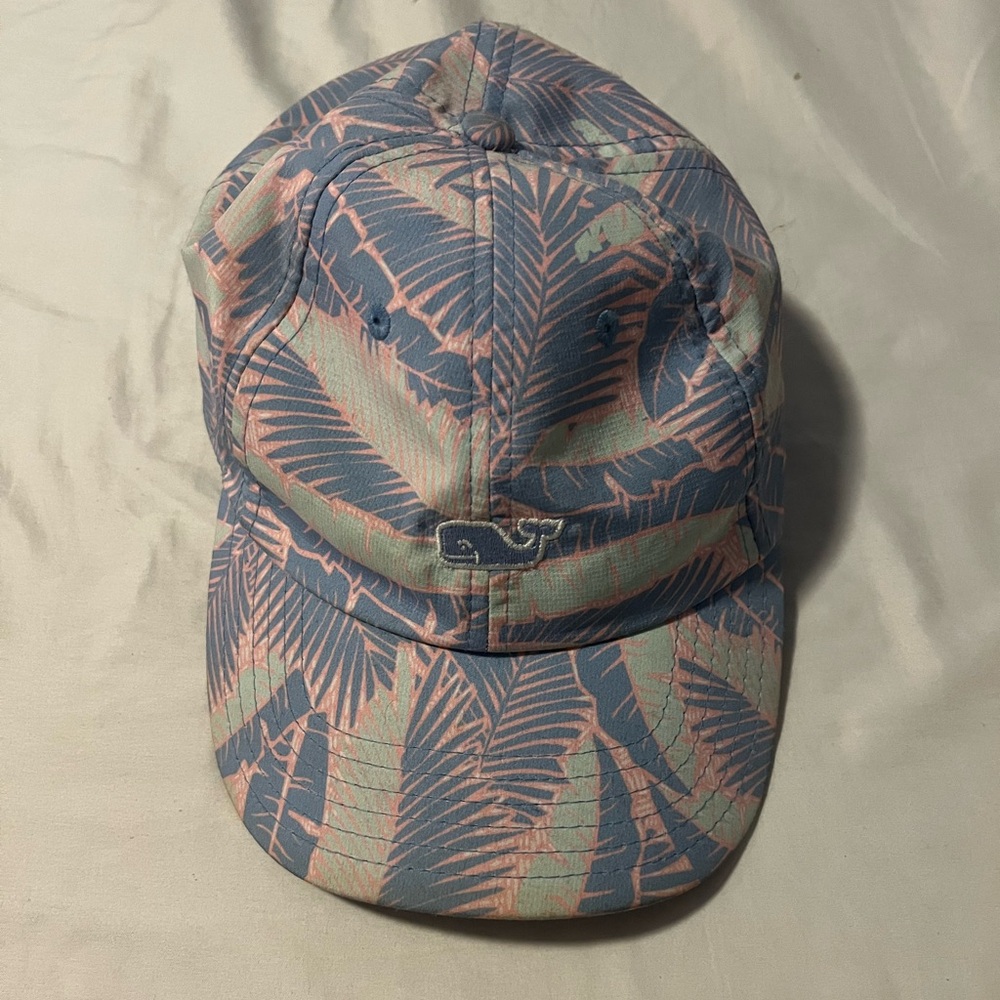 Vineyard vines hat